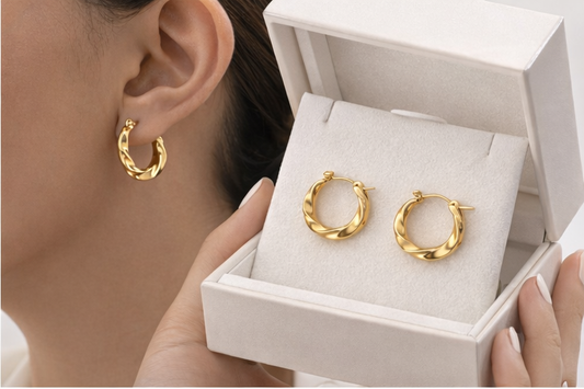 Classic Zircon Hoop Earrings – Everyday Elegance